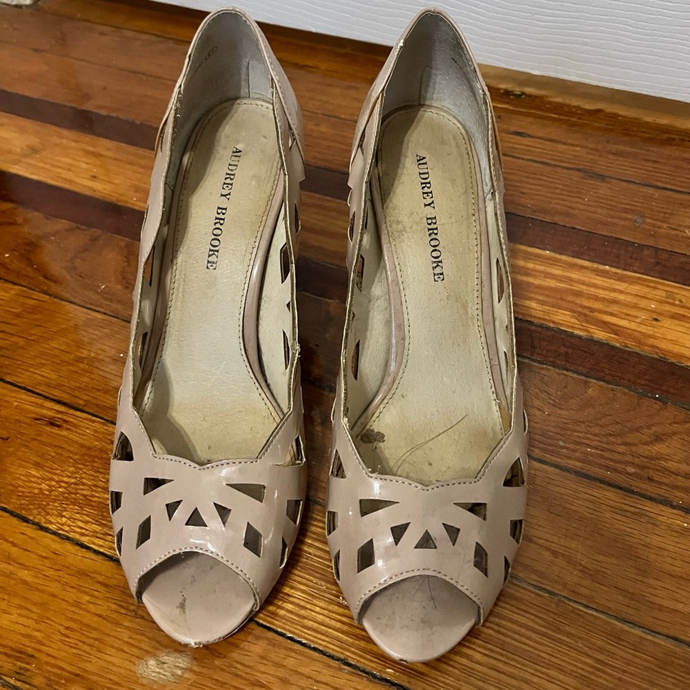 Heels with fun design
